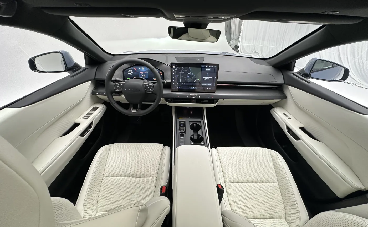 Nowy Lexus ES