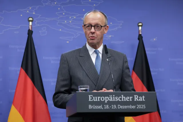 Unia Europejska, a nie Rosja będzie finansować pożyczkę dla Ukrainy. Kanclerz Niemiec nie nazywa tego porażką