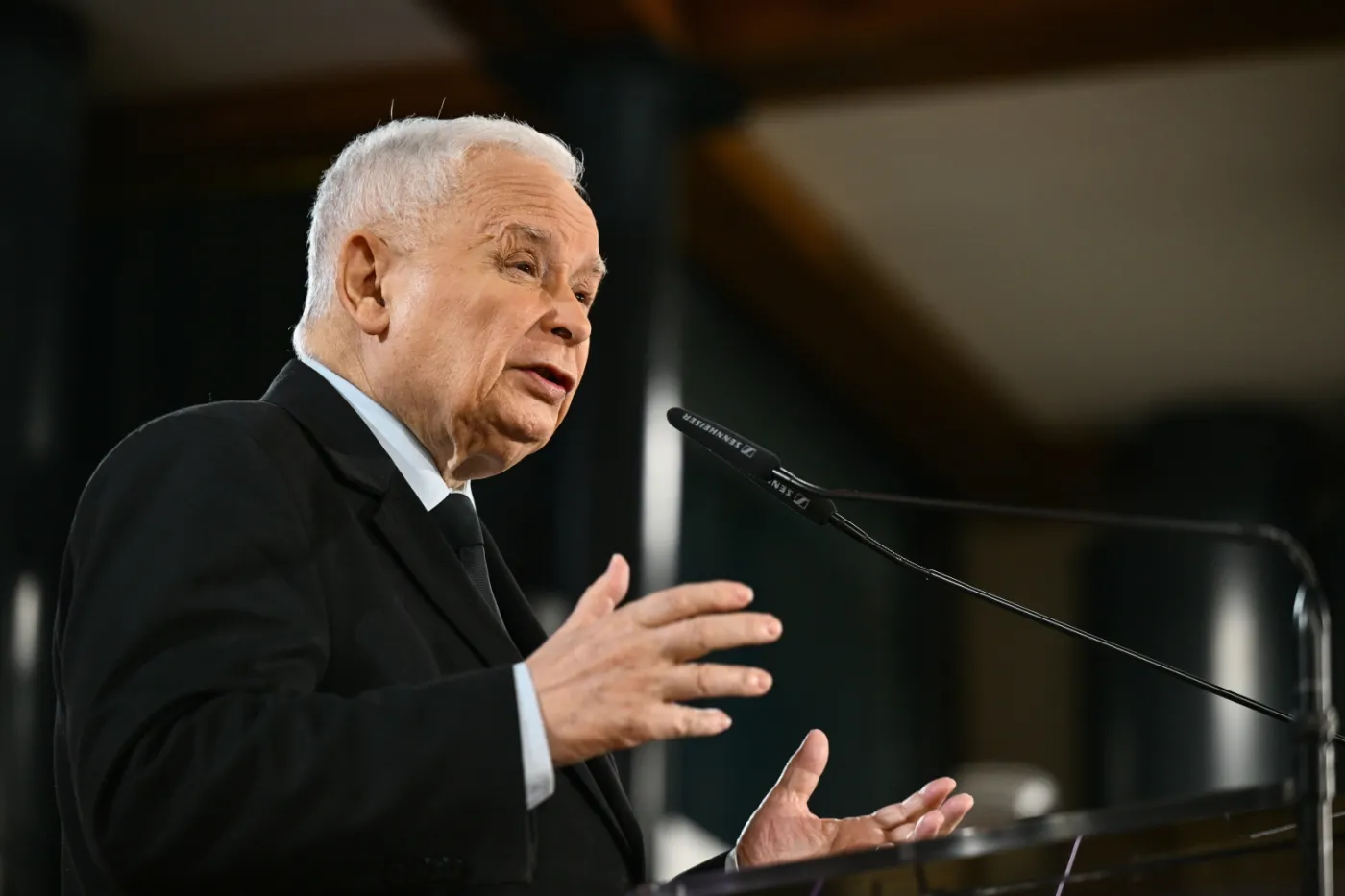 Kaczyński postawił "szlaban". "Wchodząc w układ, odcinamy się od całego Zachodu"