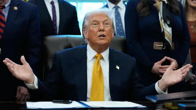 Trump: Putin gotowy, już tylko Zełenski stoi na przeszkodzie, by zakończyć wojnę