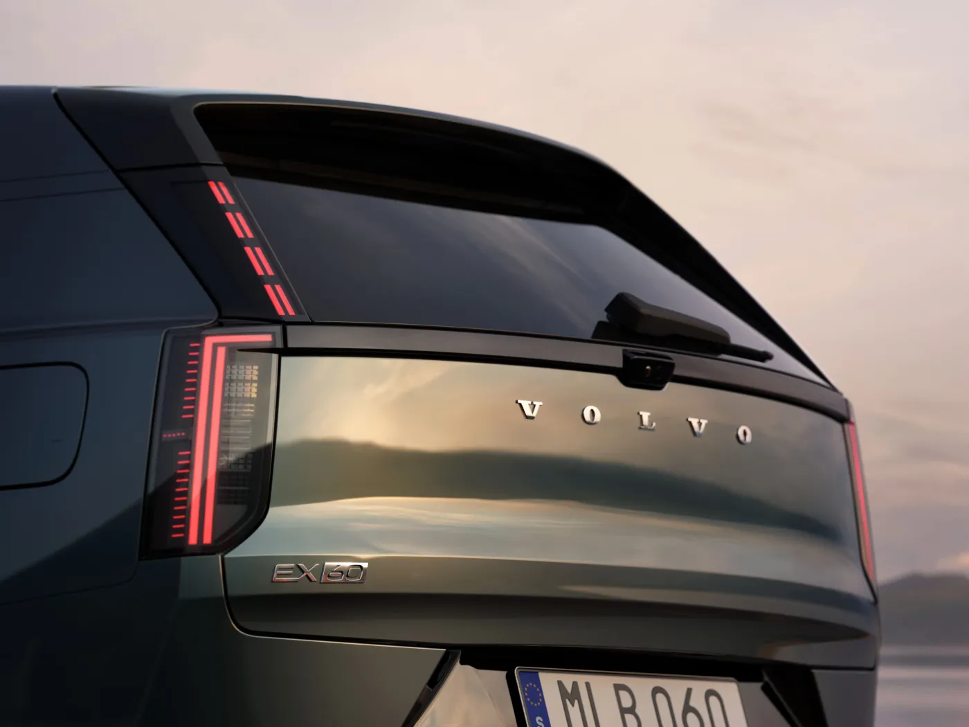Volvo EX60
