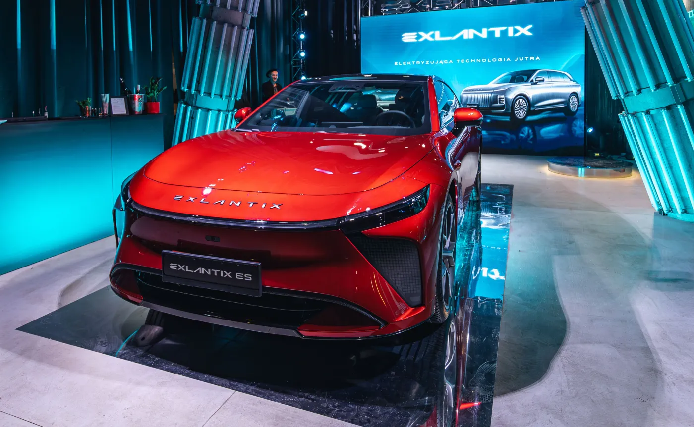 EXLANTIX ES