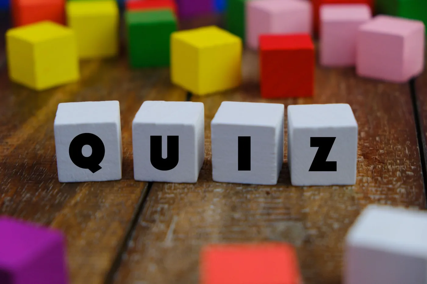 QUIZ: Dyktando "Rz" czy "Ż"? Ortograficzny snajper zrobi 8/8 bez mrugnięcia okiem