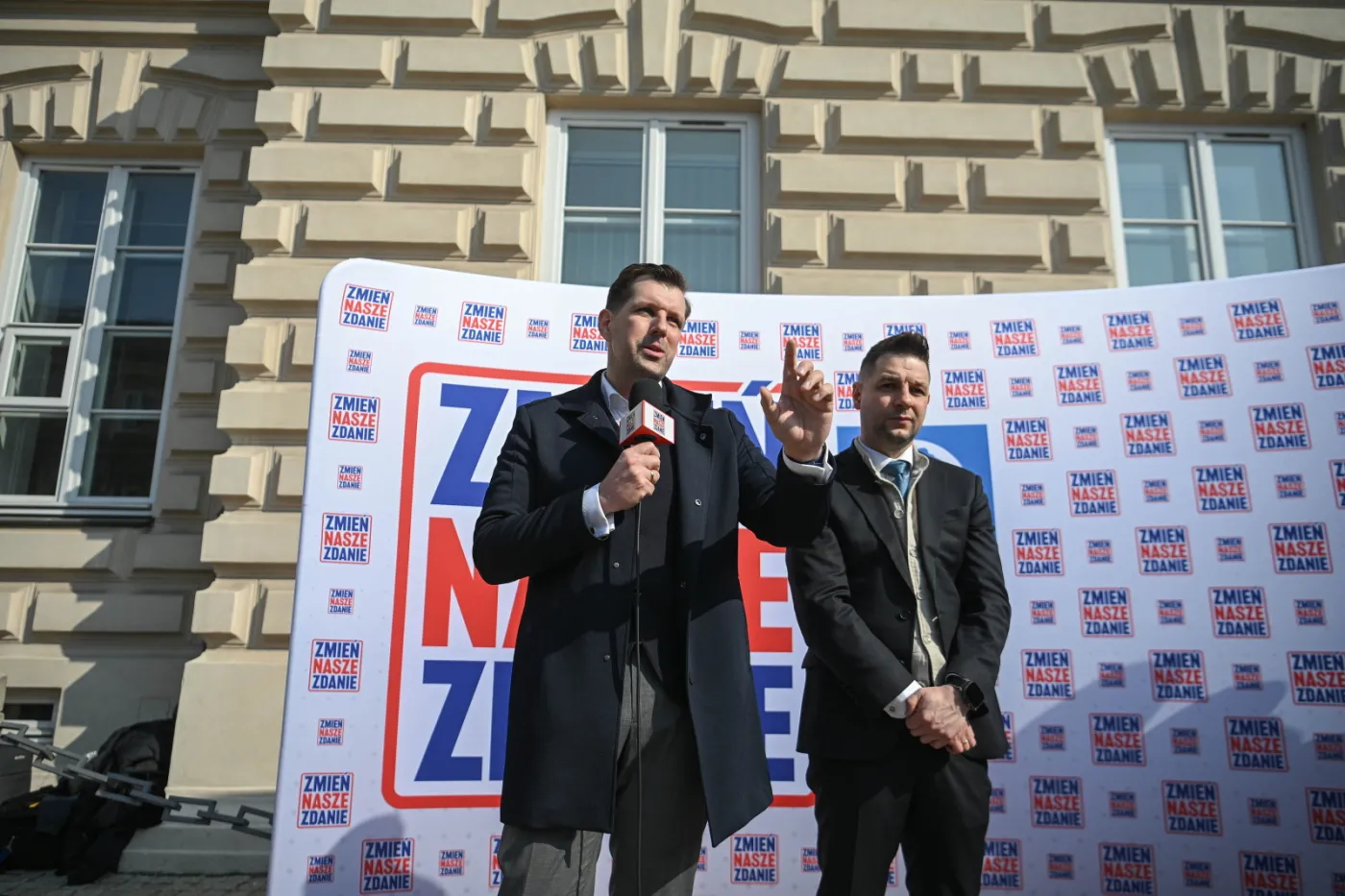 Incydent na spotkaniu z politykami PiS. "Zostawcie naszą uczelnię"