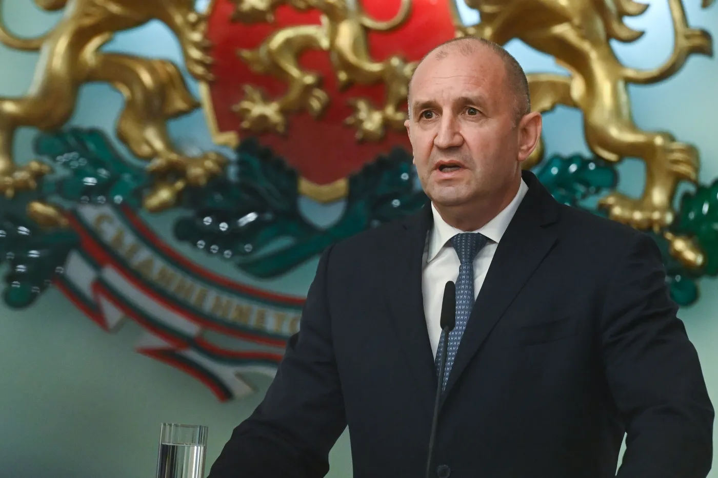 Niemiecka prasa: Radew uważa, że Ukraina jest skazana na porażkę, ale nie będzie wadził UE