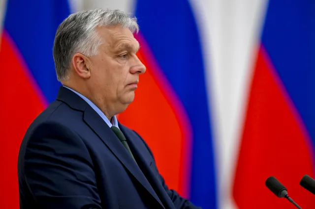 "Jestem pewny, że nie ustąpi". Aleksander Kwaśniewski o przegranej Victora Orbana