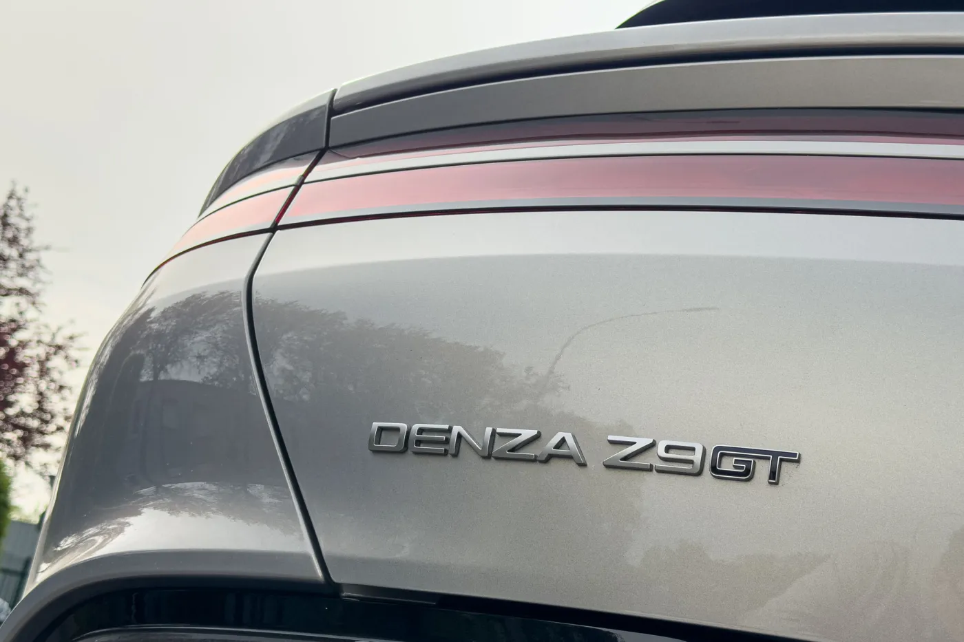 Denza Z9 GT