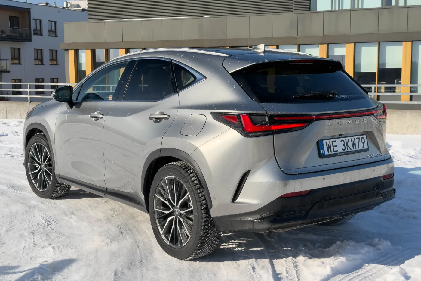 Lexus NX 450h+