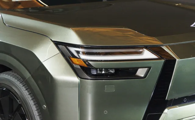 Nowy Lexus jest obłędny. Japończycy zmieniają styl i technologię