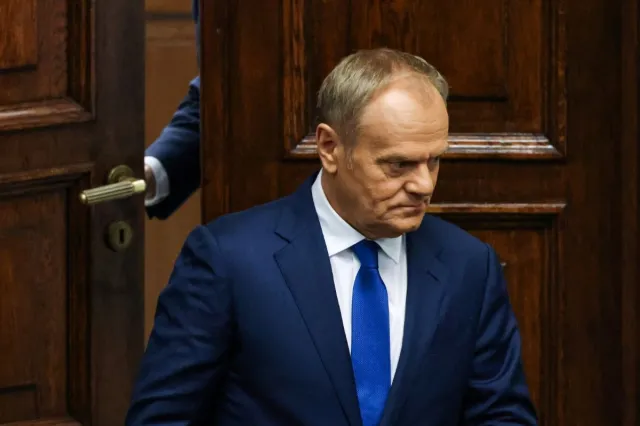 Weto prezydenta Nawrockiego w sprawie rozwodów. Tusk kpi z posłów PiS