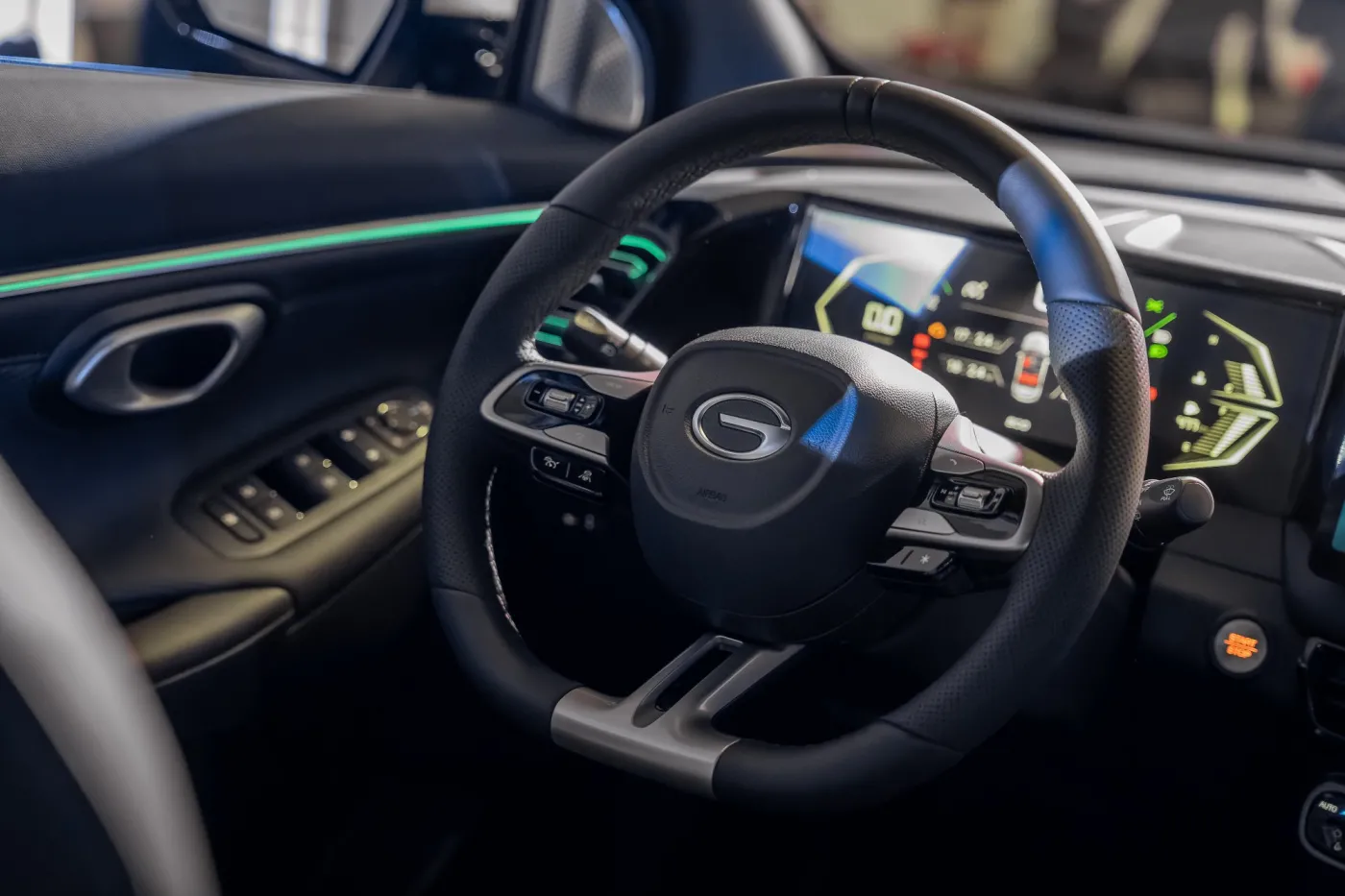 GAC Emzoom