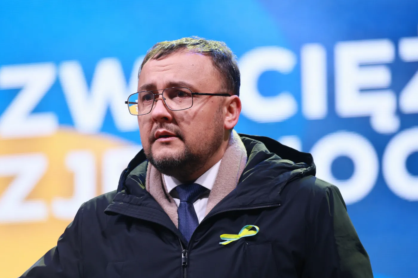 4. rocznica pe?noskalowej agresji na Ukrain? - demonstracja na Placu Zamkowym