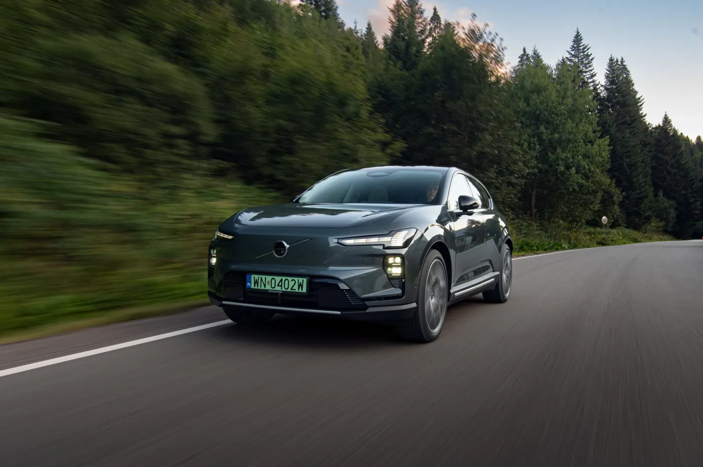 Volvo EX60