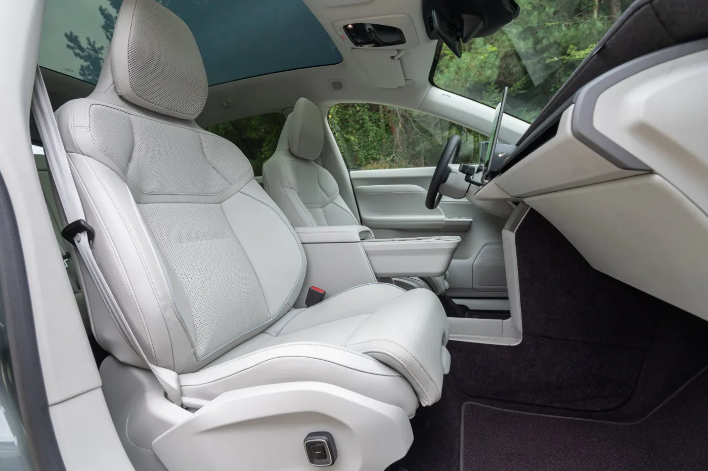 Volvo EX60