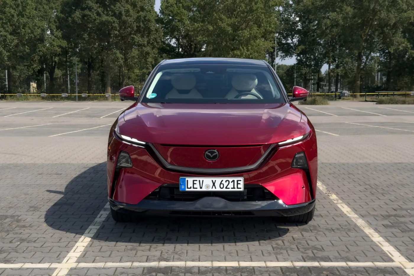 Mazda CX-6e