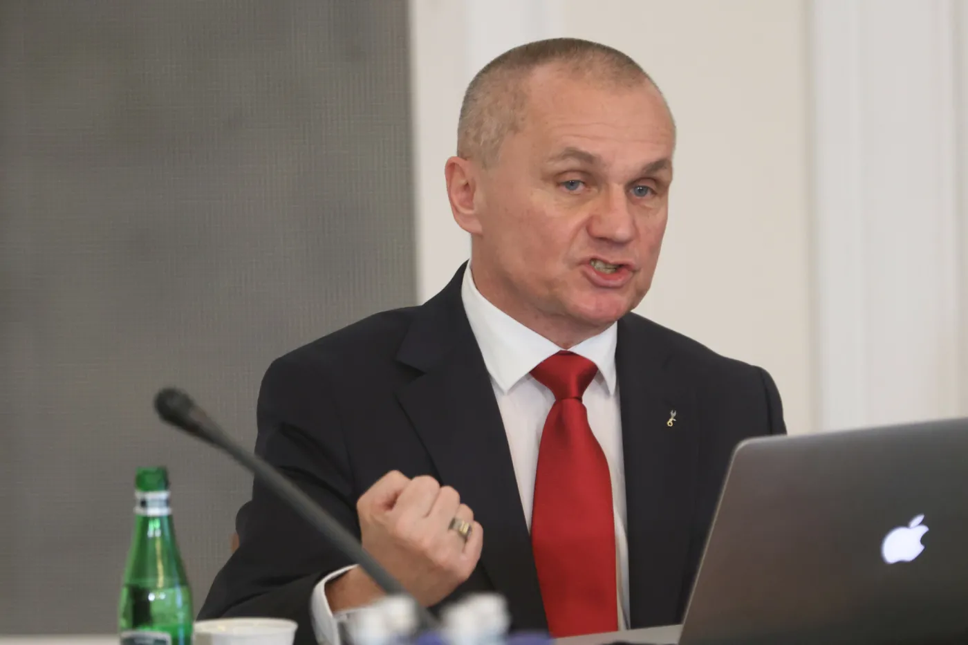 Generał Roman Polko skomentował działania rządu po atakach blisko granicy. "To nic nie wnosi"