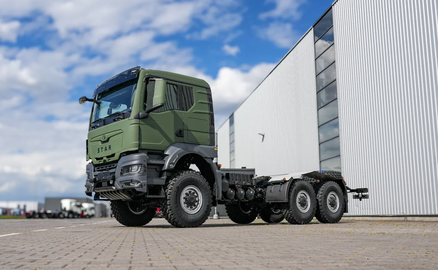 Nowy STAR 6x6
