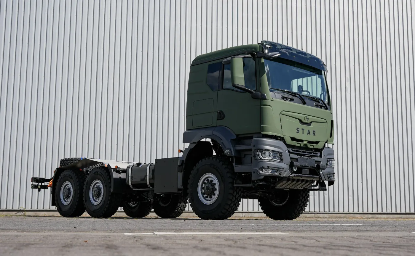 Nowy STAR 6x6