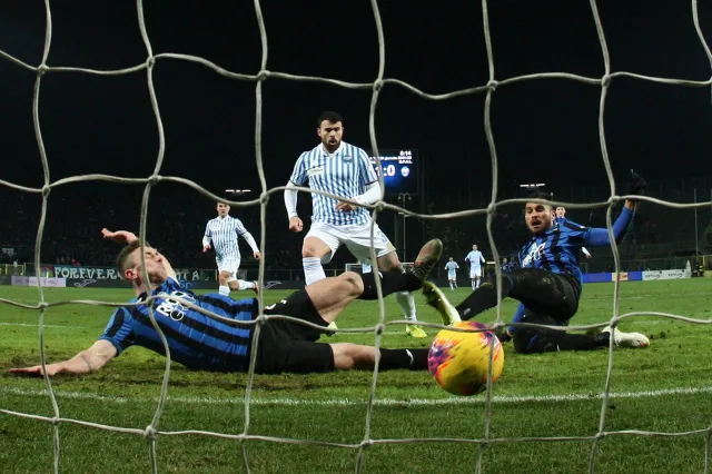 Liga włoska: Sensacyjne zwycięstwo SPAL. Asysta reprezentanta Polski [WIDEO]