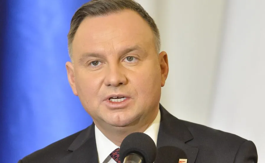Najnowszy sondaż prezydencki. Duda gromi Kidawę-Błońską