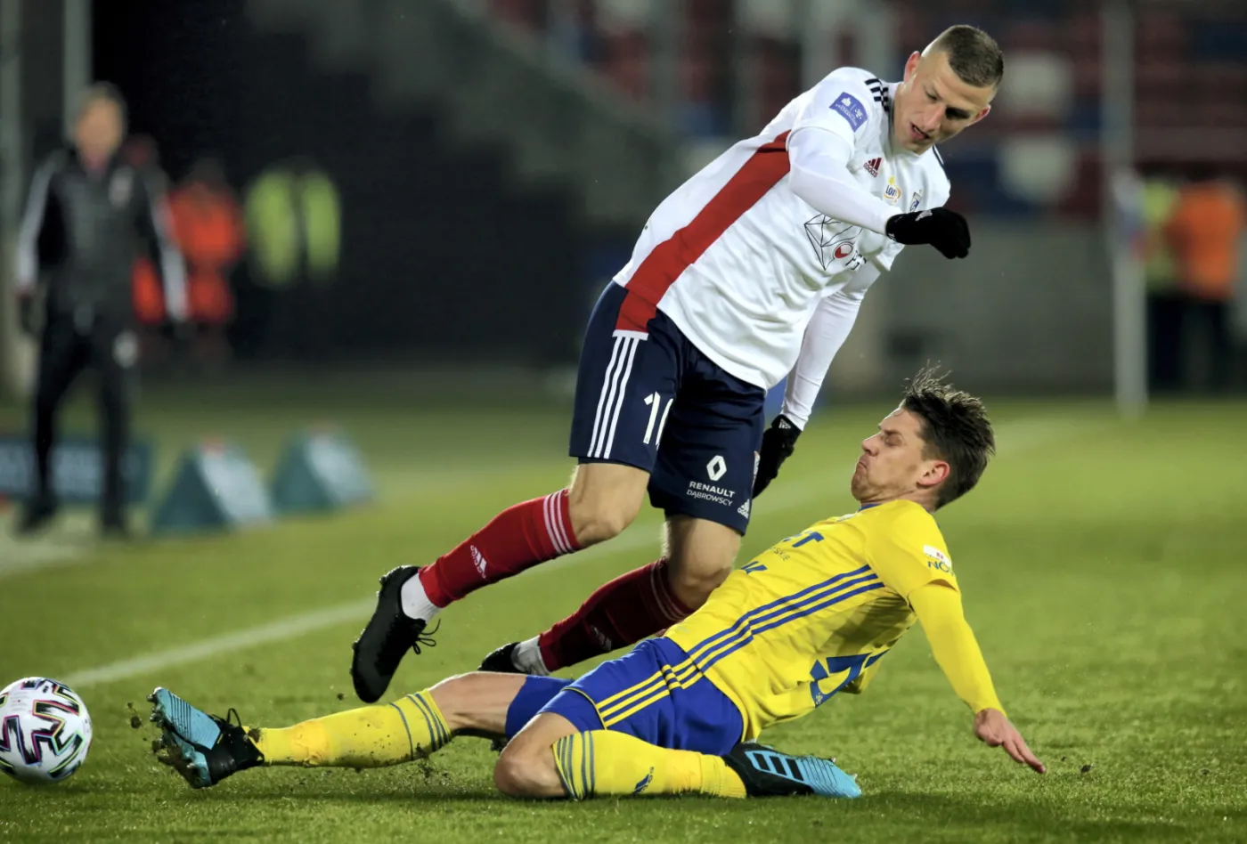 Ekstraklasa piłkarska to piąta liga w Europie pod względem liczby fauli