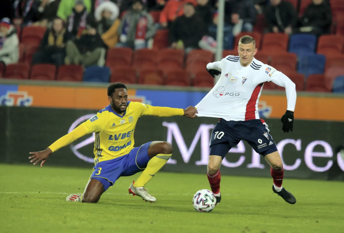 Ekstraklasa piłkarska. Górnik - Arka 2:0