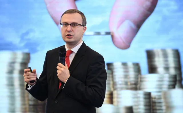 Firmy wyróżnione przez PFR za wysoką partycypację w PPK. Borys podał dane [WIDEO]