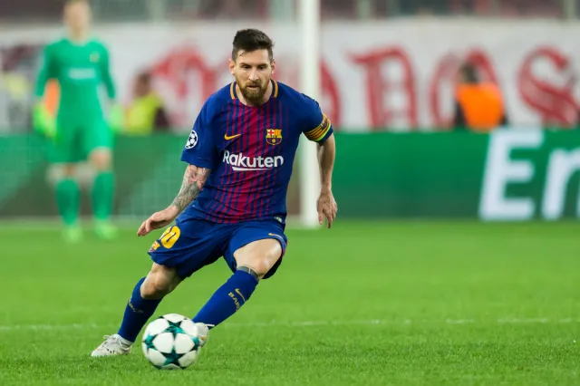 Messi po raz trzeci zdobył "Złotego Buta". Lewandowski i Piątek w czołówce klasyfikacji