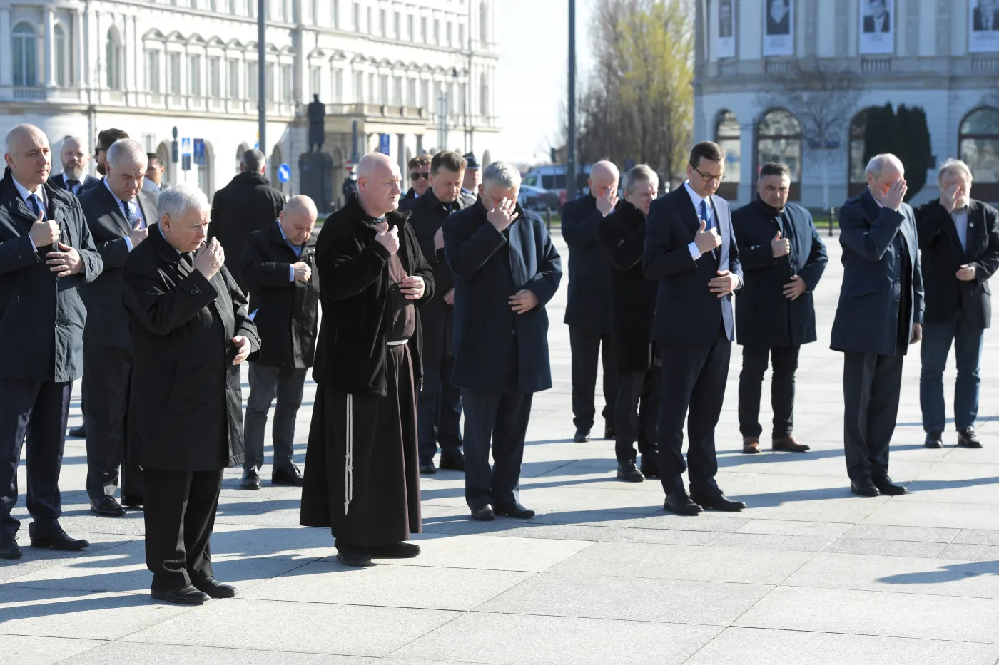Obchody 10. rocznicy katastrofy to złamanie zakazu? KSP wyjaśnia