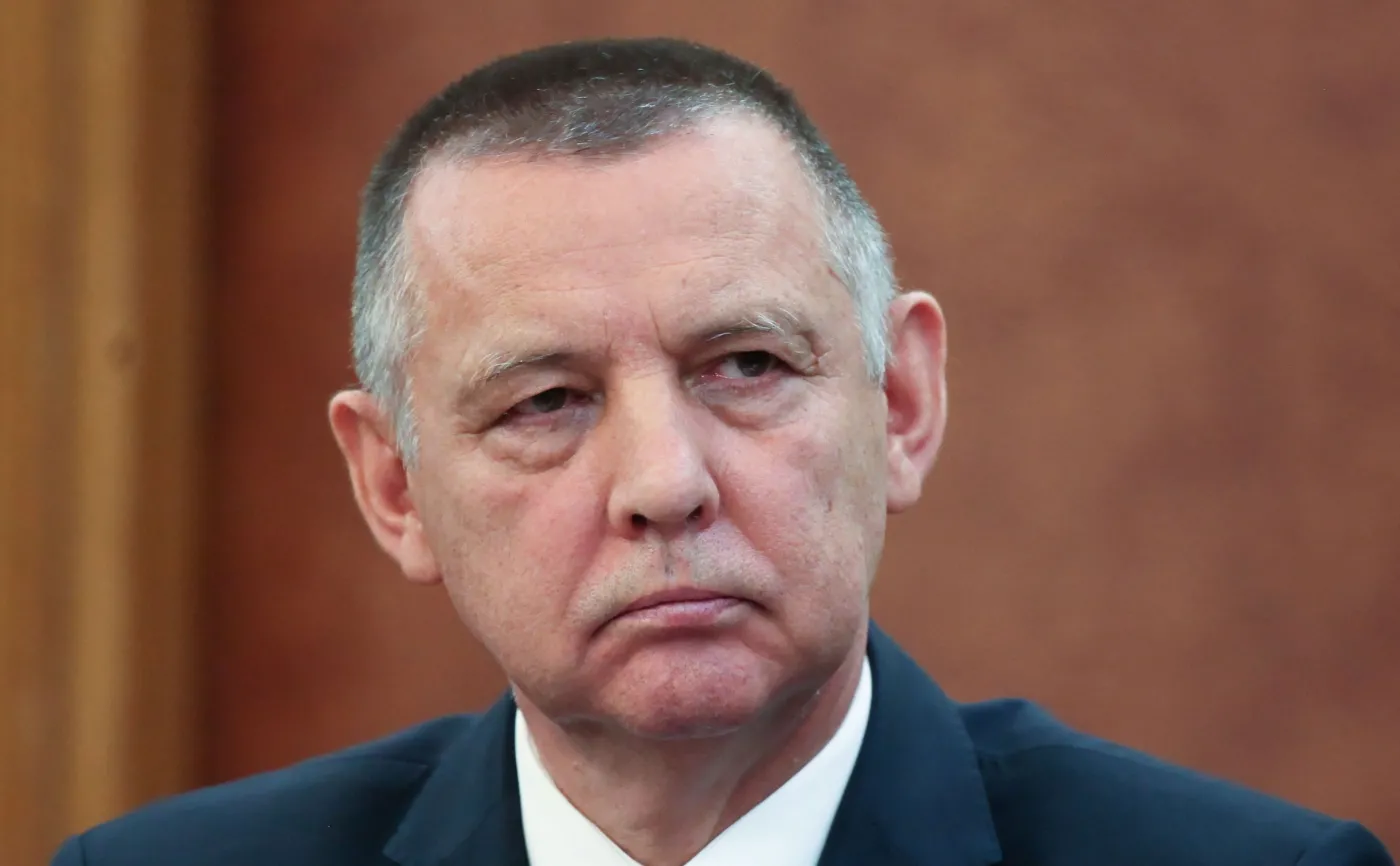 Banaś nie zamierza zrezygnować, choć "był gotów". Nagrał WIDEO z oświadczeniem