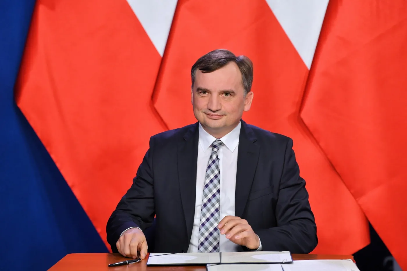 Kolejny konflikt w rządzie? Zbigniew Ziobro spiera się o Rzecznika Finansowego