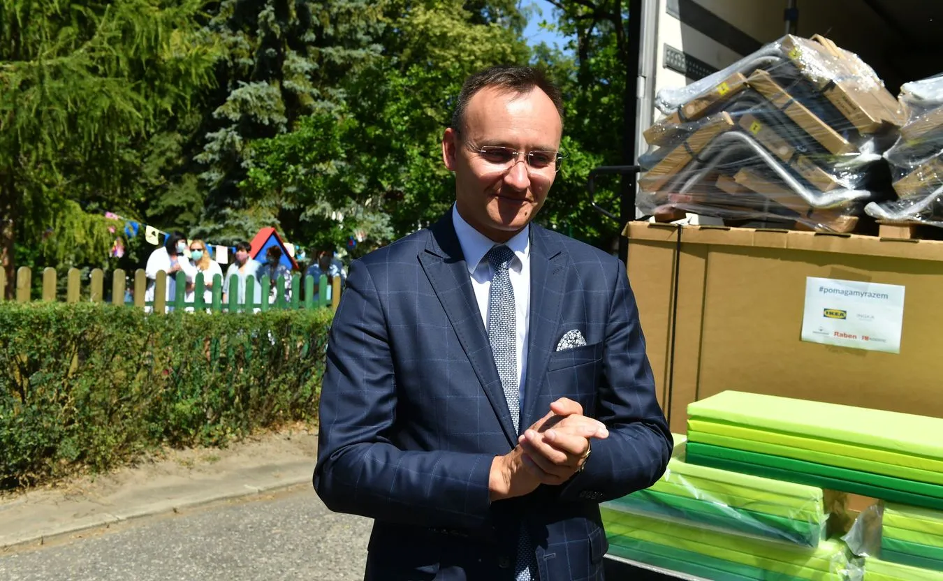 Rzecznik Praw Dziecka na kwarantannie pracuje zdalnie. Biuro pracuje normalnie