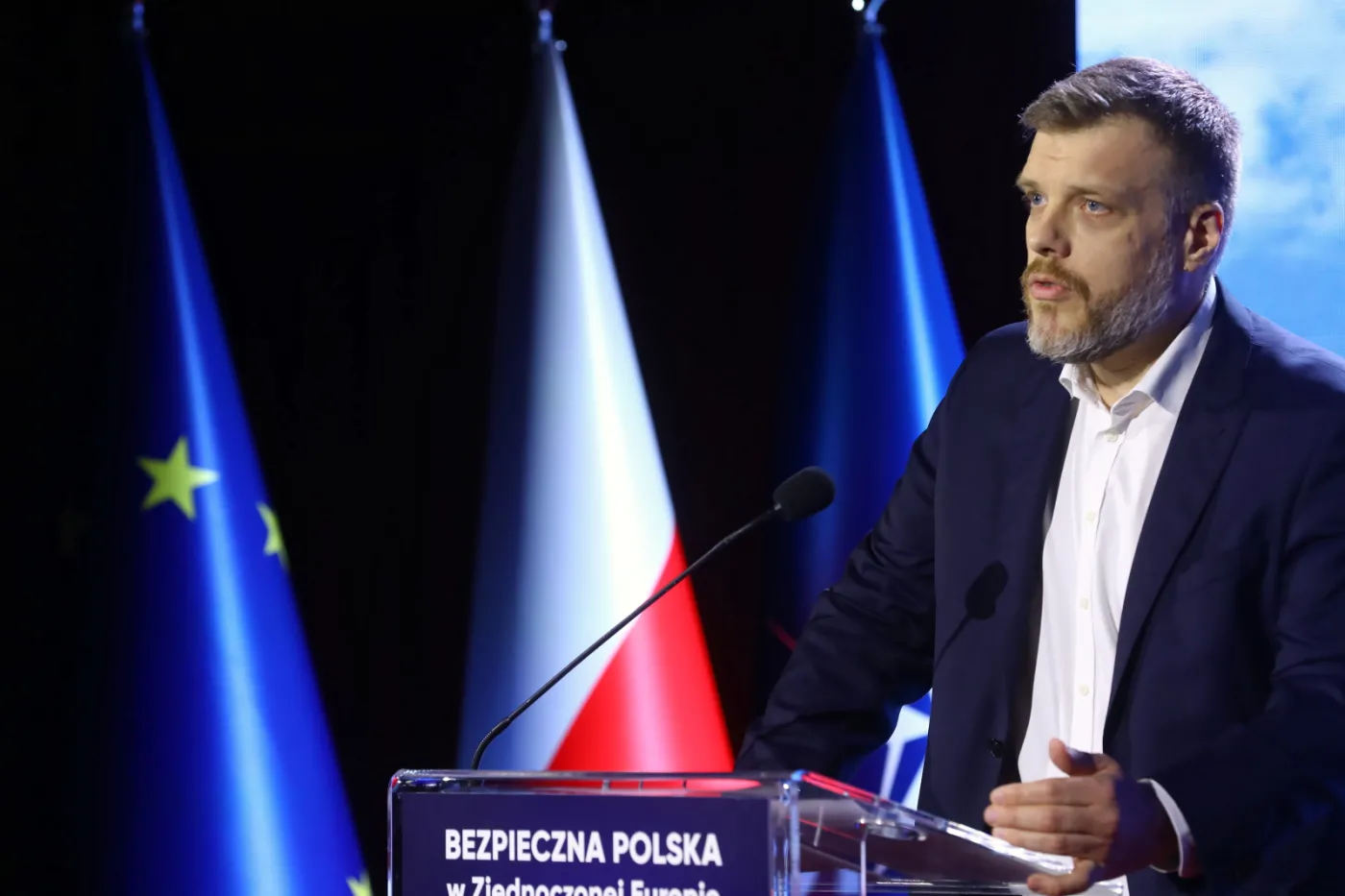Zandberg o propozycji premiera: Banki zapaskudziły i powinny po sobie posprzątać