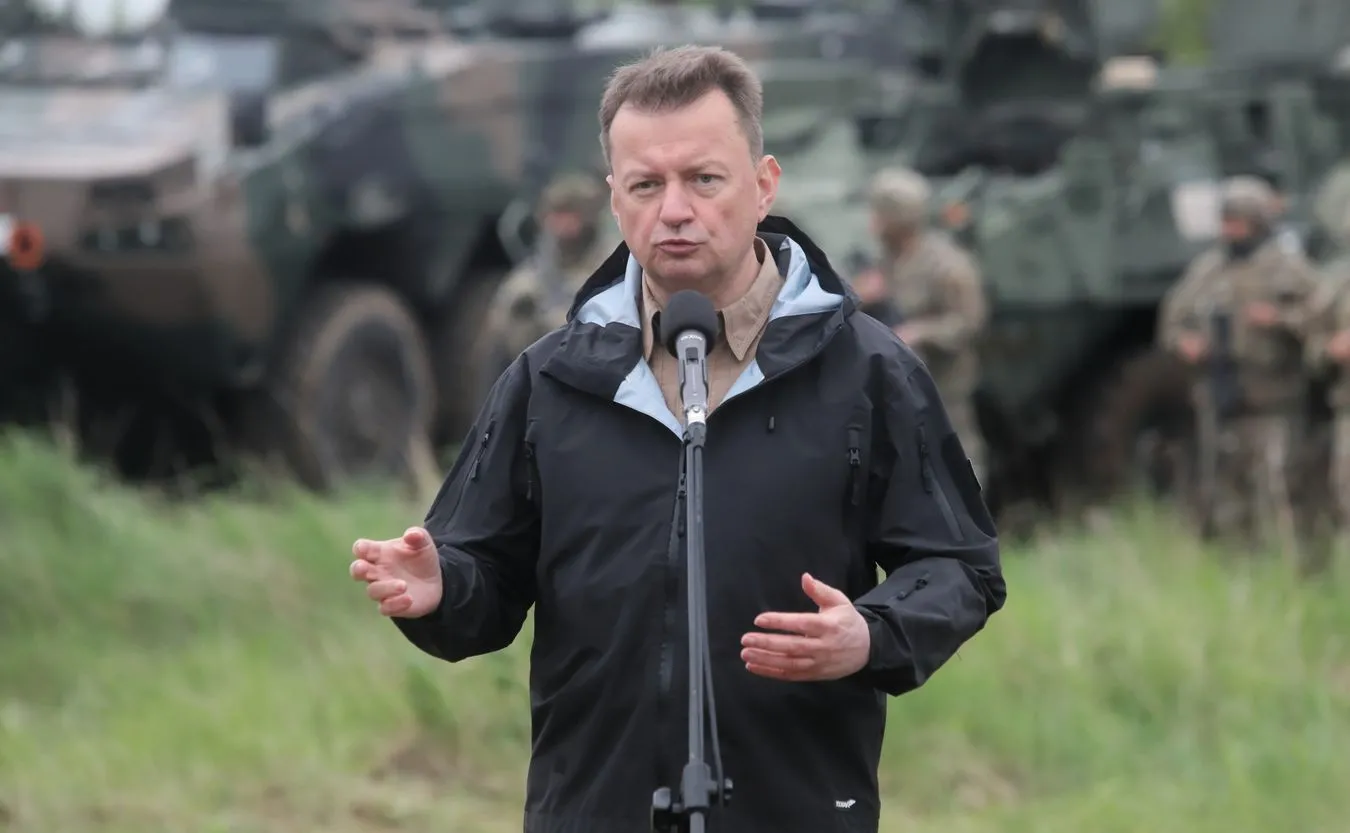 Koreańskie czołgi będą produkowane w Polsce? Błaszczak odwiedził granicę z Koreą Północną