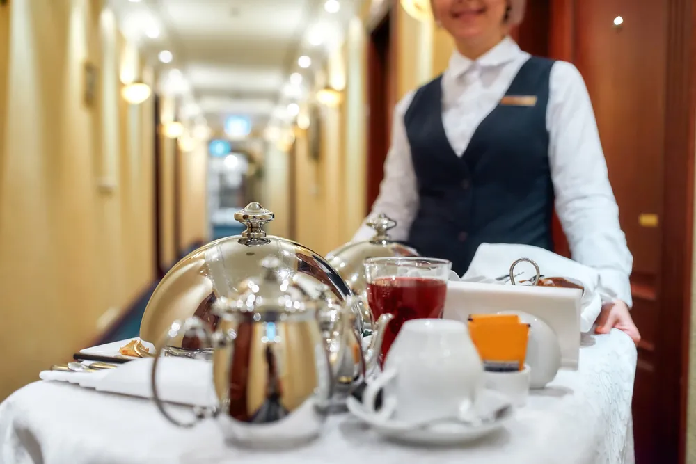 Branża hotelarsko-gastronomiczna intensywnie rekrutuje. Liczba ofert osiągnęła historyczne maksimum
