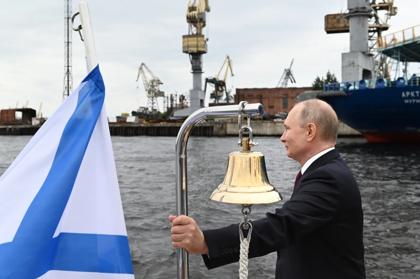 Putin: Rosyjska marynarka wojenna jest w stanie wykryć każdego wroga