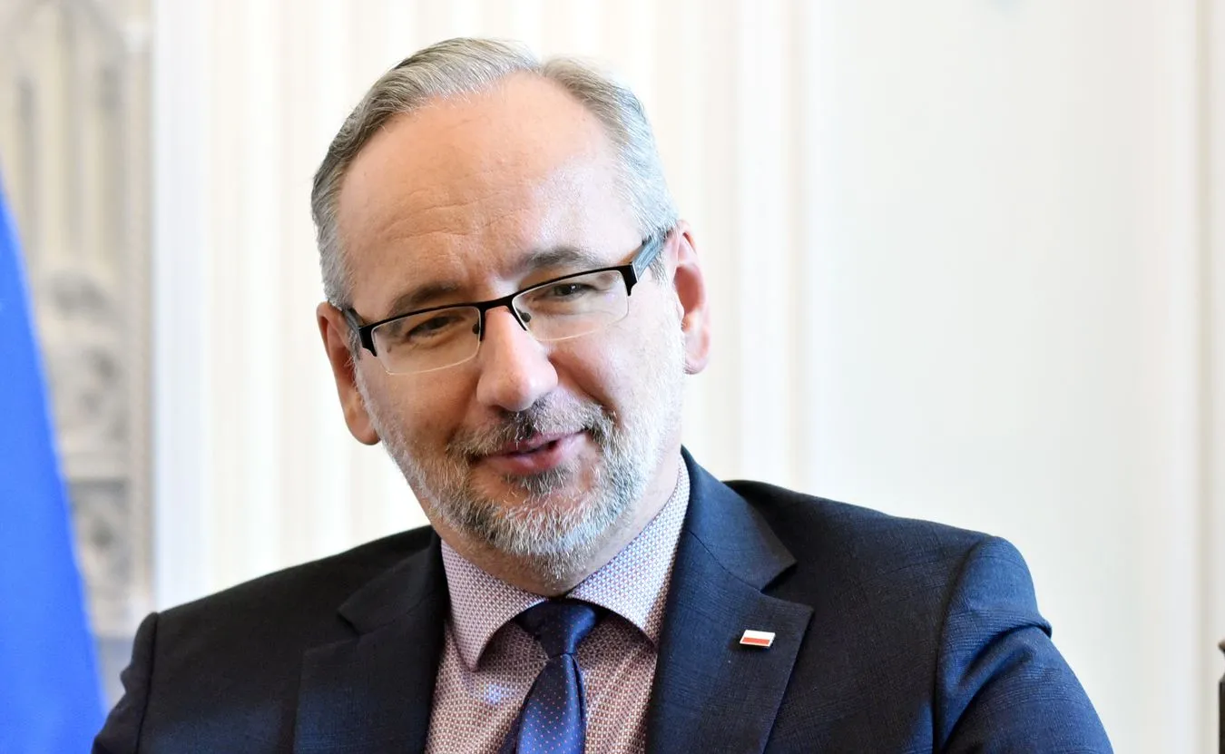 Niedzielski: Pracodawca musi mieć wiedzę o szczepieniach, by podejmować racjonalne decyzje