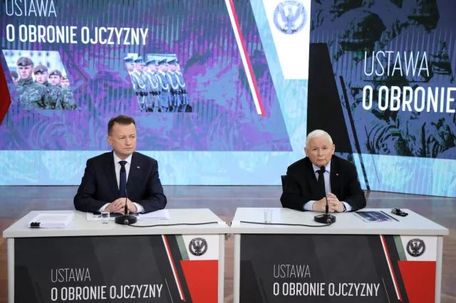 Rząd przedstawia ustawę o obronie ojczyzny. Co znajduje się w dokumencie?