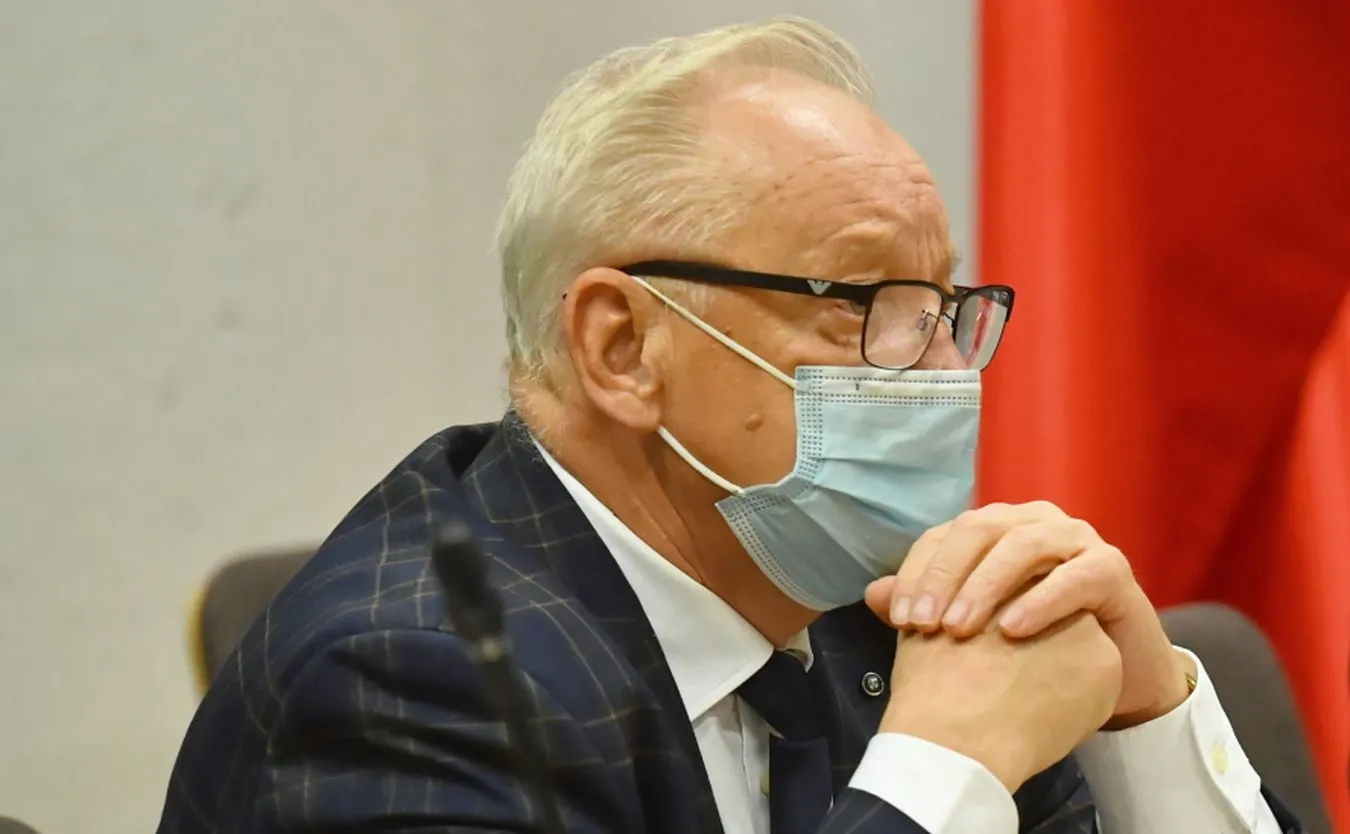 Piecha: Ustawa o weryfikacji covidowej zostanie uchwalona. Rozmawiamy z opozycją w tej sprawie