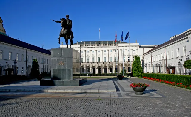 Wyścig o prezydenturę nabiera tempa. Kto zyskał, kto traci? [SONDAŻ]