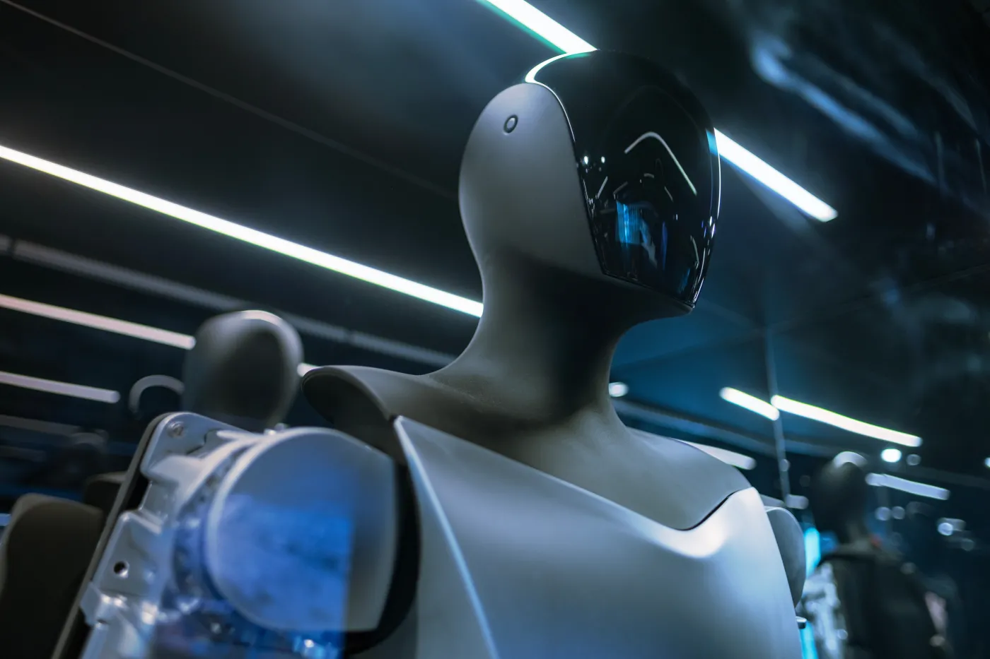 Humanoidalne roboty: hype kontra rzeczywistość. Miną dekady, zanim pojawią się w naszych domach