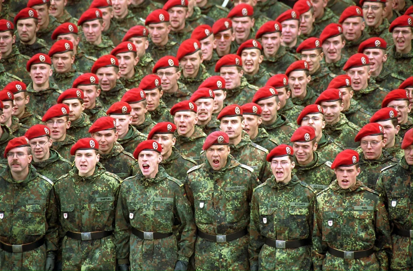 Na emeryturę wojskową w wieku 70 lat. Szef związku rezerwistów proponuje rewolucję w prawie. Tak chcą wyjść naprzeciw demograficznej katastrofy w Niemczech