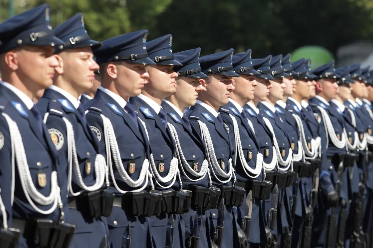 Rekrutacja do policji. Kandydatów czeka test wiedzy, test sprawności fizycznej i badanie psychologiczne