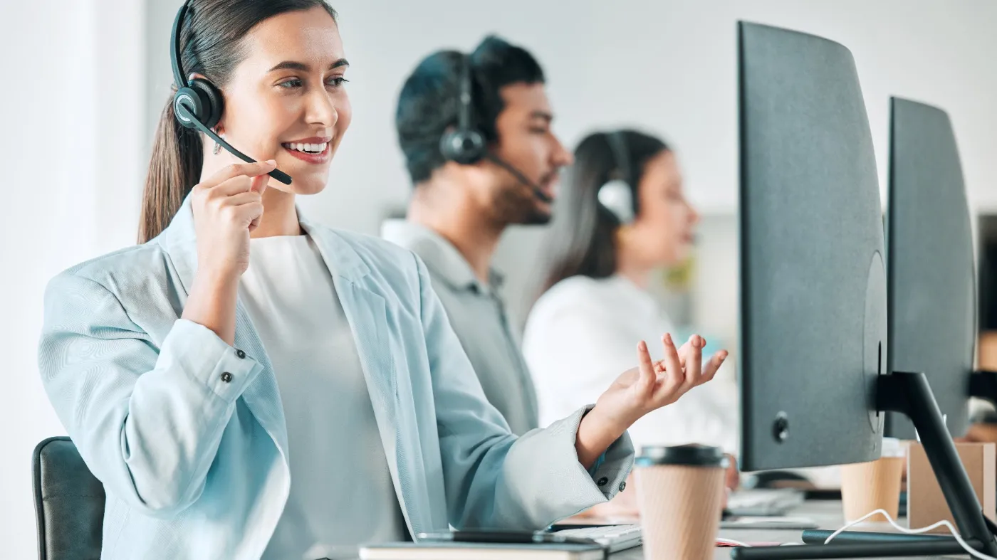 Call,Center,,Computer,And,Woman,In,Telemarketing,Office,For,Assistance,