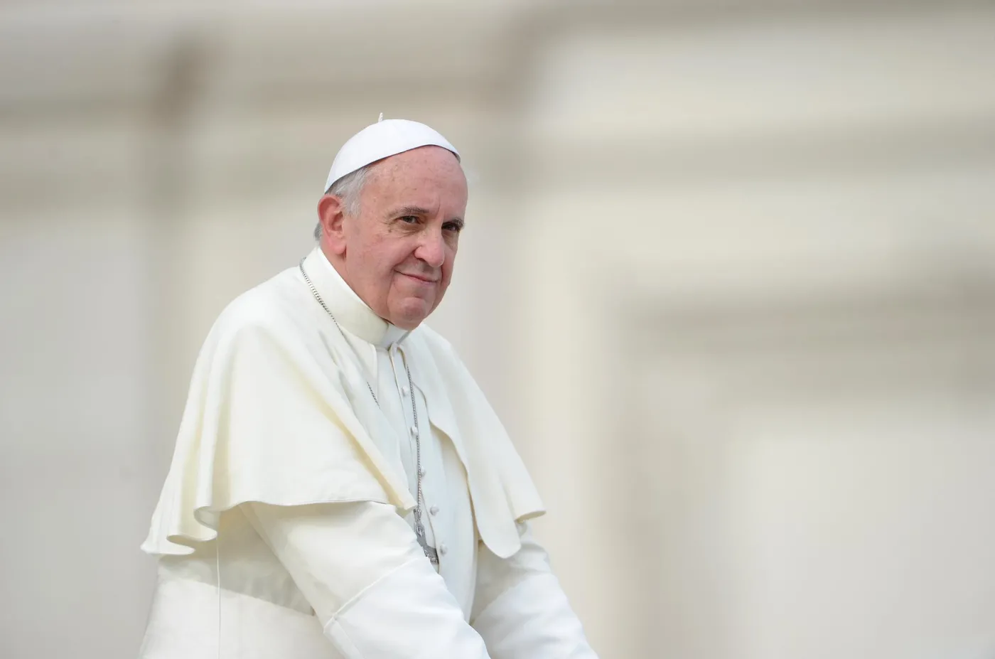 1542072-papiez-franciszek.jpg