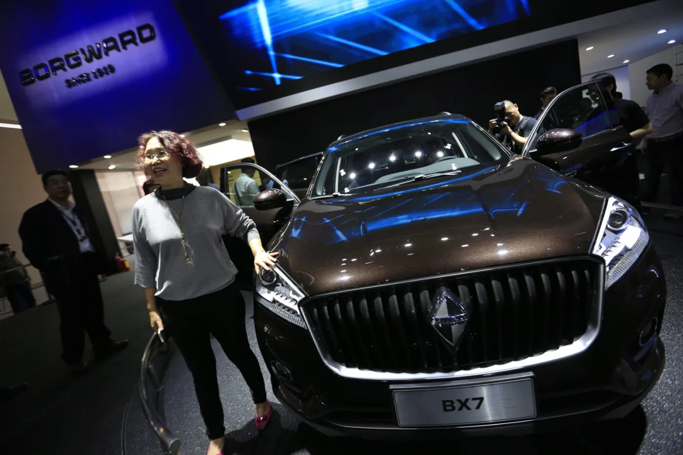 2528554-borgward-bx7-suv.jpg