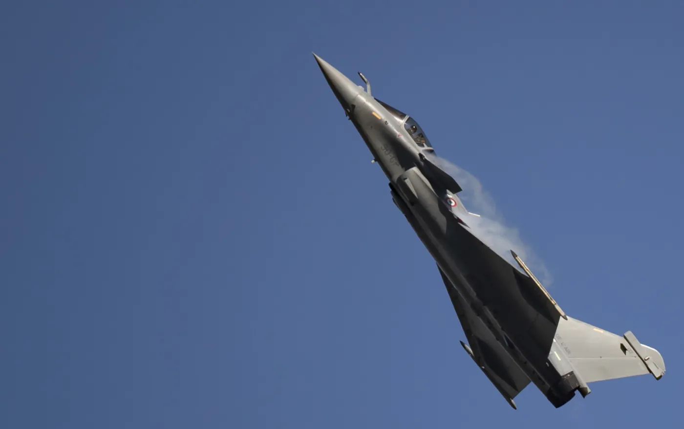 4247750-dassault-rafale.jpg