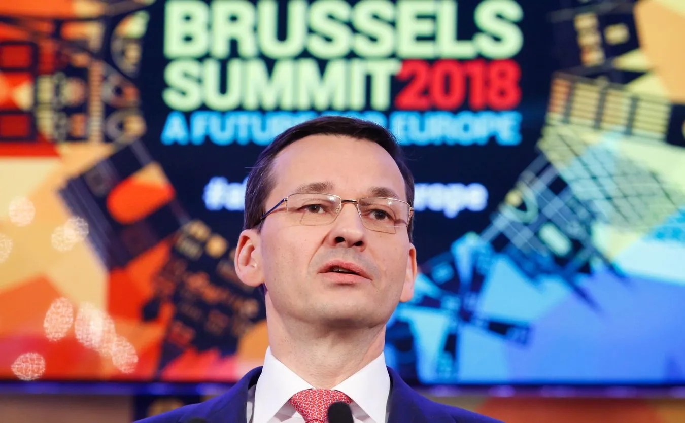 Morawiecki rozmawiał w kuluarach szczytu UE z Junckerem