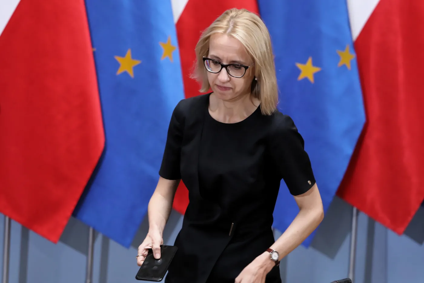 Minister Finansów będzie miała nadzór nad służbami. "To niebezpieczne"