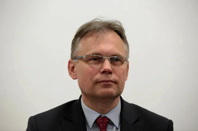 Szef KRS Leszek Mazur odwołany. Mularczyk: Zaprzeczam, by wiązało się to z udostępnieniem protokołów